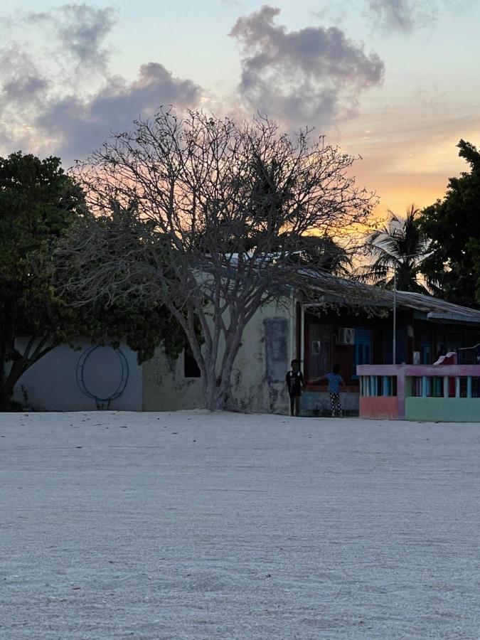 La Isla Tropica Hotel Guraidhoo  Exterior foto